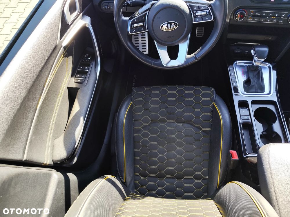 Kia XCeed 1.4 T-GDI OPF DCT7 PLATINUM EDITION - 10