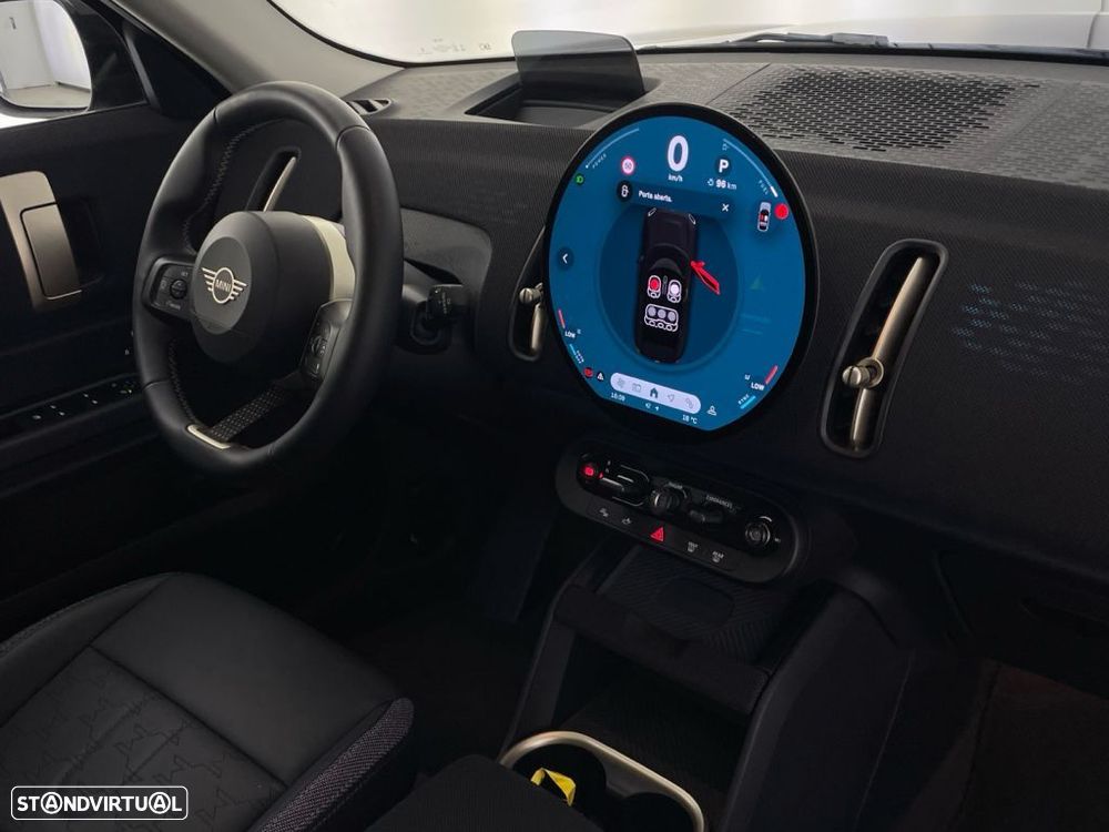 MINI Countryman D Classic - 23