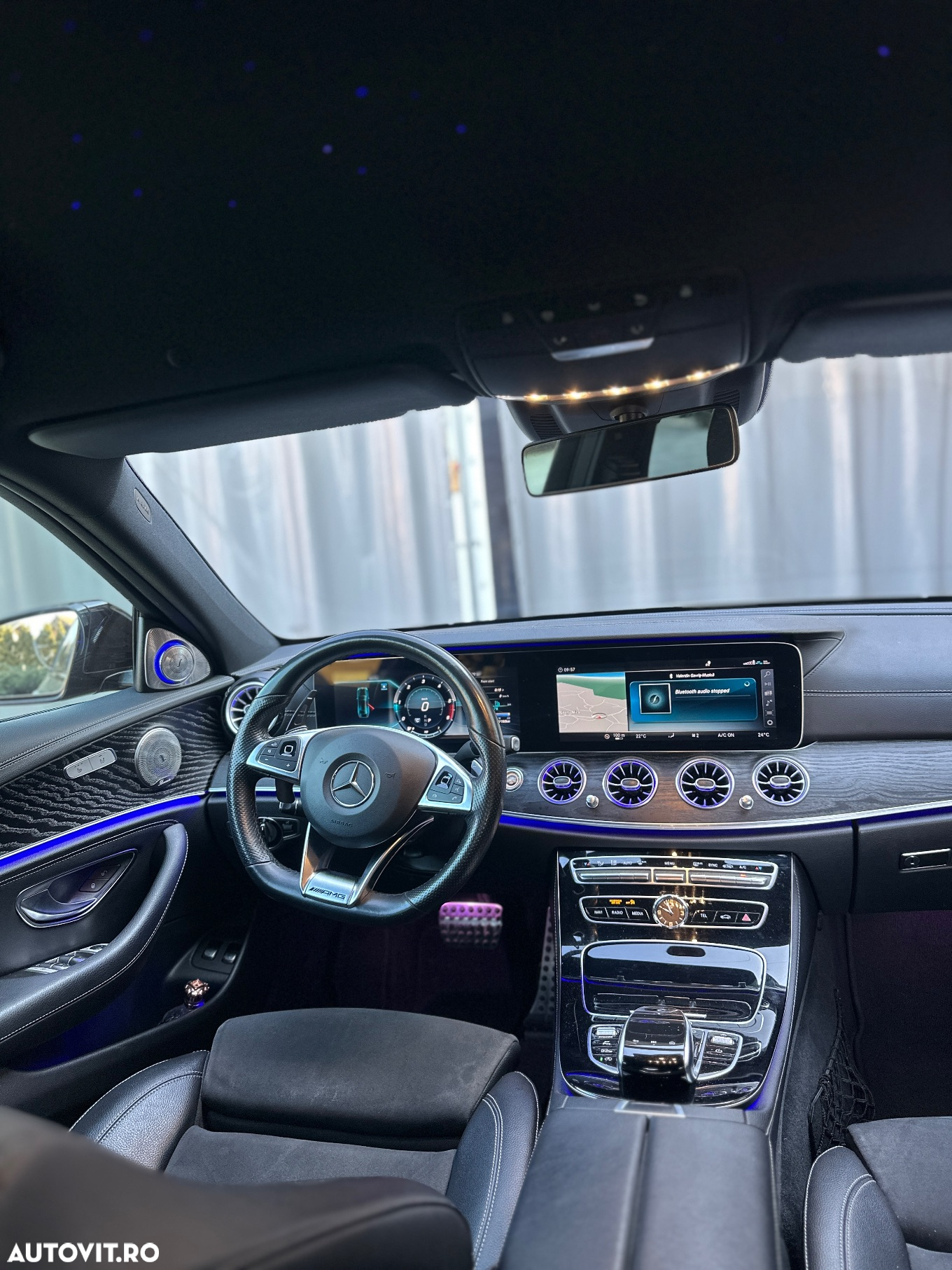 Mercedes-Benz E - 14