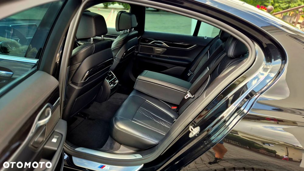 BMW Seria 7 730d sport - 15