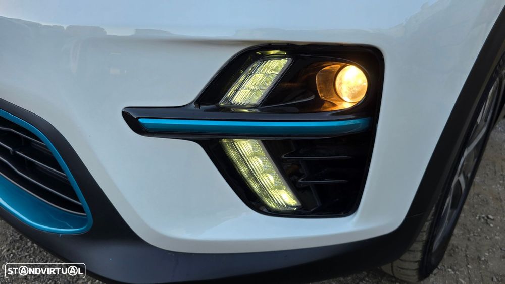 Kia e-Niro 64kWh — fotografia 59