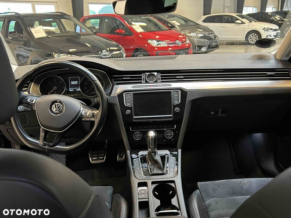 Volkswagen Passat 2.0 TDI SCR (BlueMotion Tech) 4Motion D Highline - 7