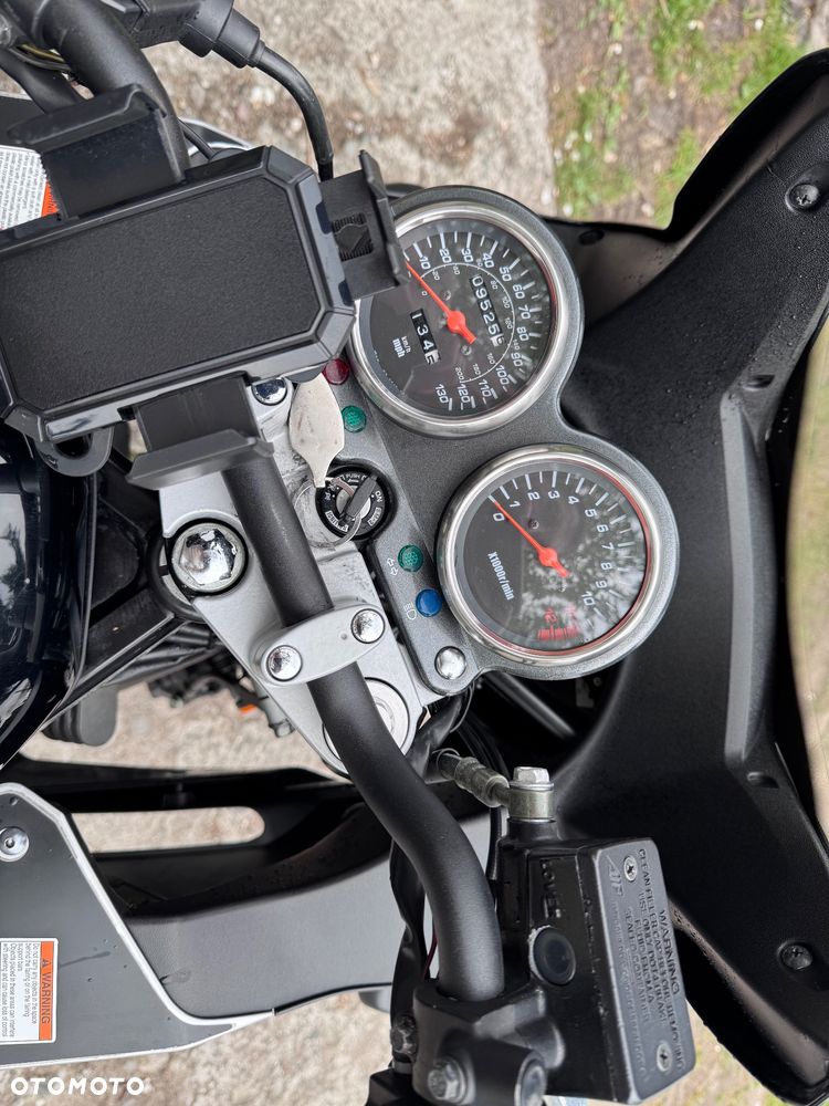 Suzuki GS - 8