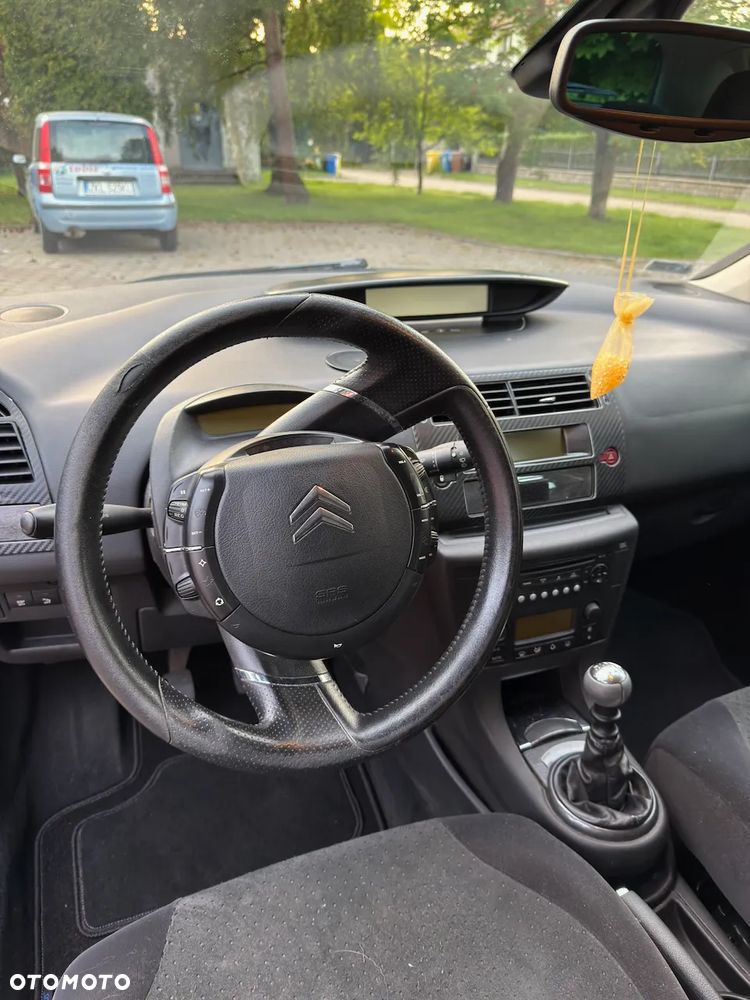Citroën C4 2.0 HDi Exclusive - 10