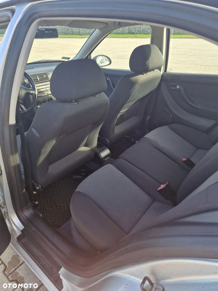 Seat Leon 1.6 Stella - 8