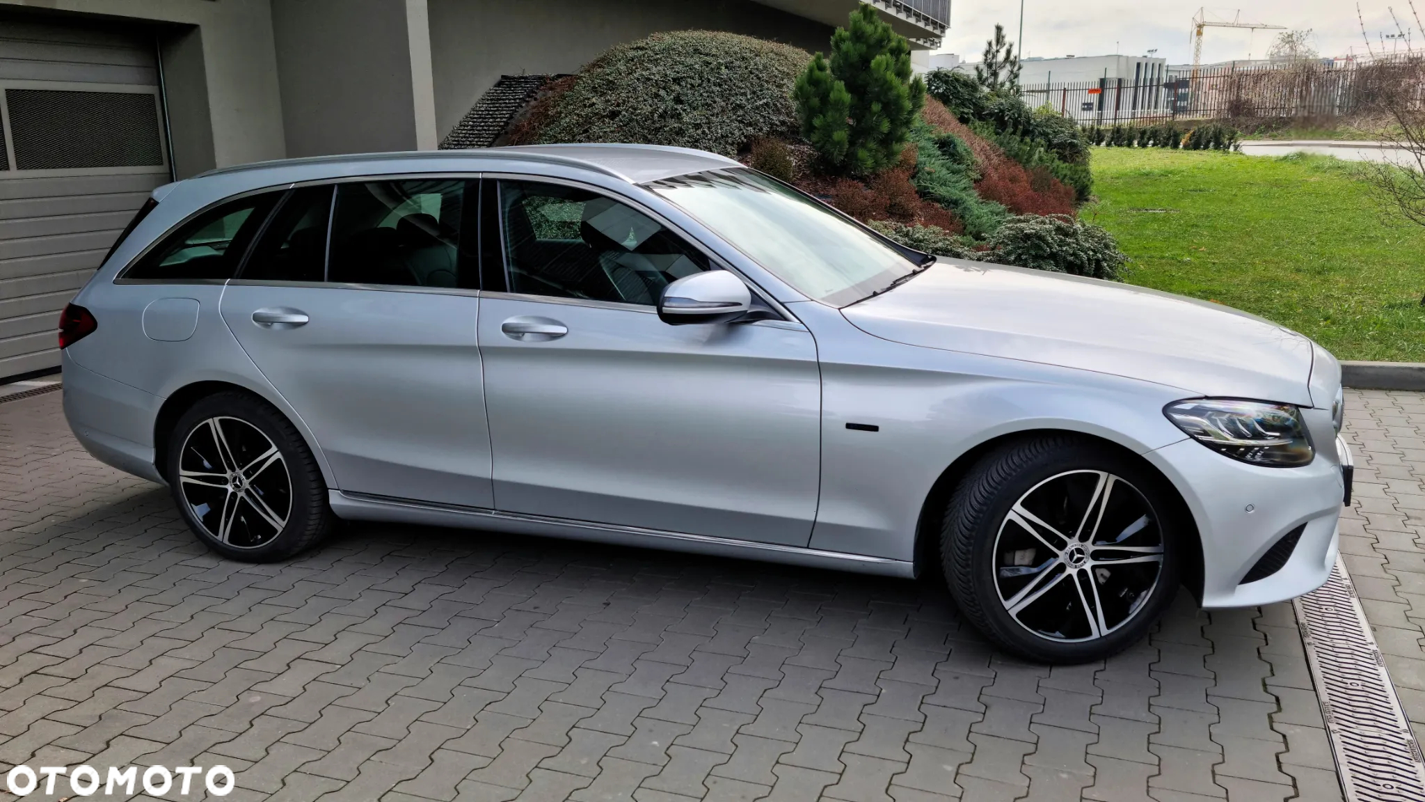 Mercedes-Benz Klasa C 300 de T 9G-TRONIC Avantgarde - 2