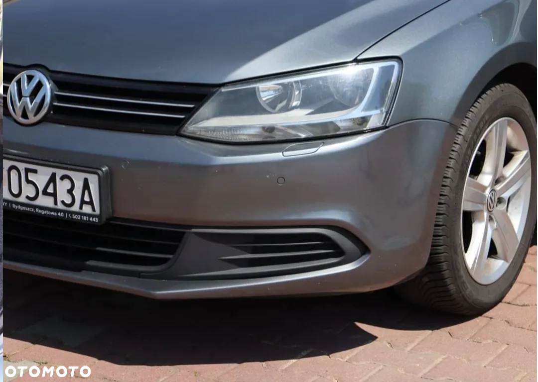 Volkswagen Jetta 1.6 TDI DPF Comfortline - 10