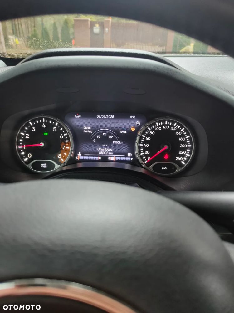 Jeep Renegade 1.4 MultiAir Limited FWD S&S - 9