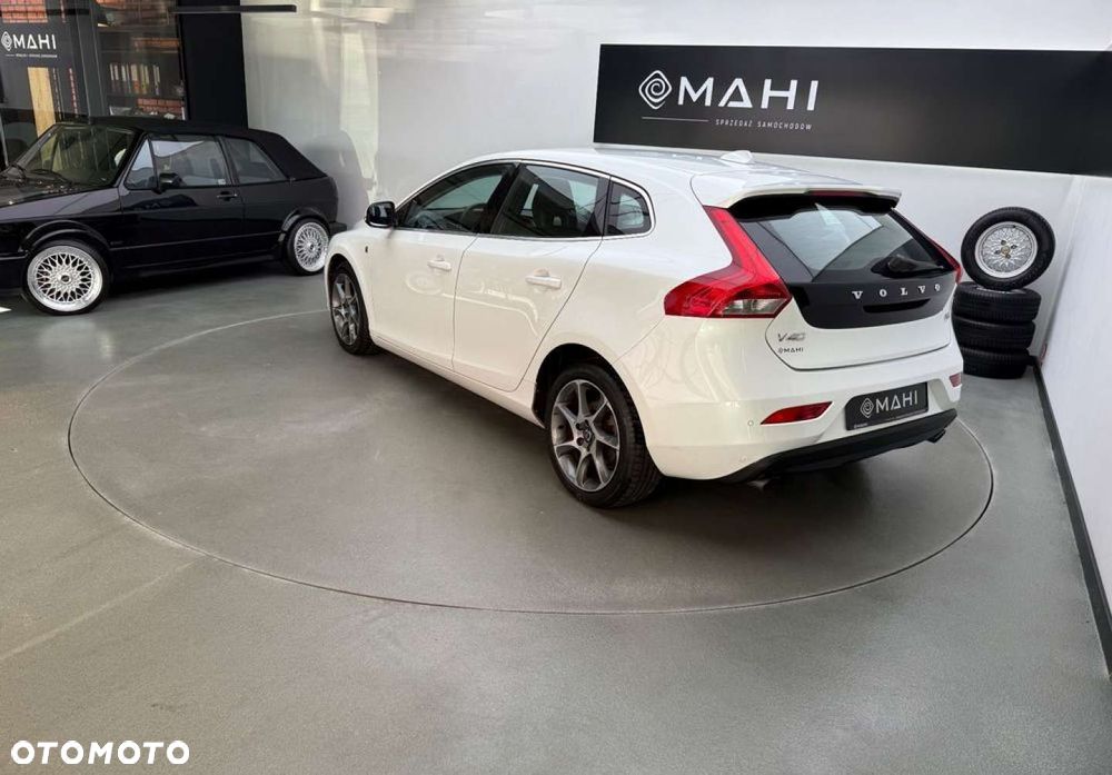 Volvo V40 D3 Ocean Race - 9