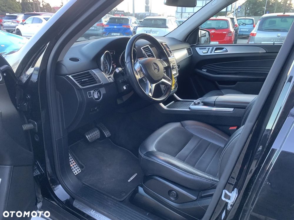 Mercedes-Benz ML 350 BlueTEC 4MATIC 7G-TRONIC - 17