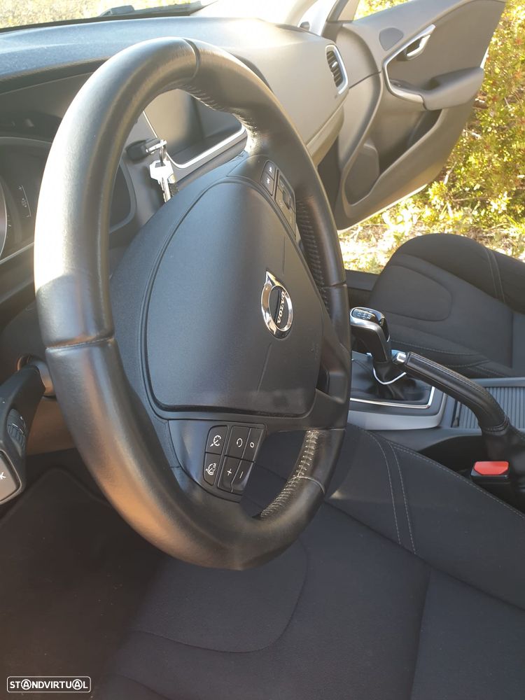 Volvo V40 2.0 D2 Kinetic - 7