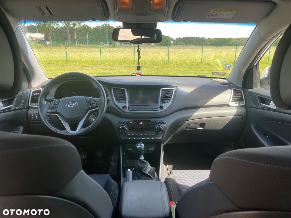 Hyundai Tucson 1.7 CRDI BlueDrive Comfort 2WD - 9