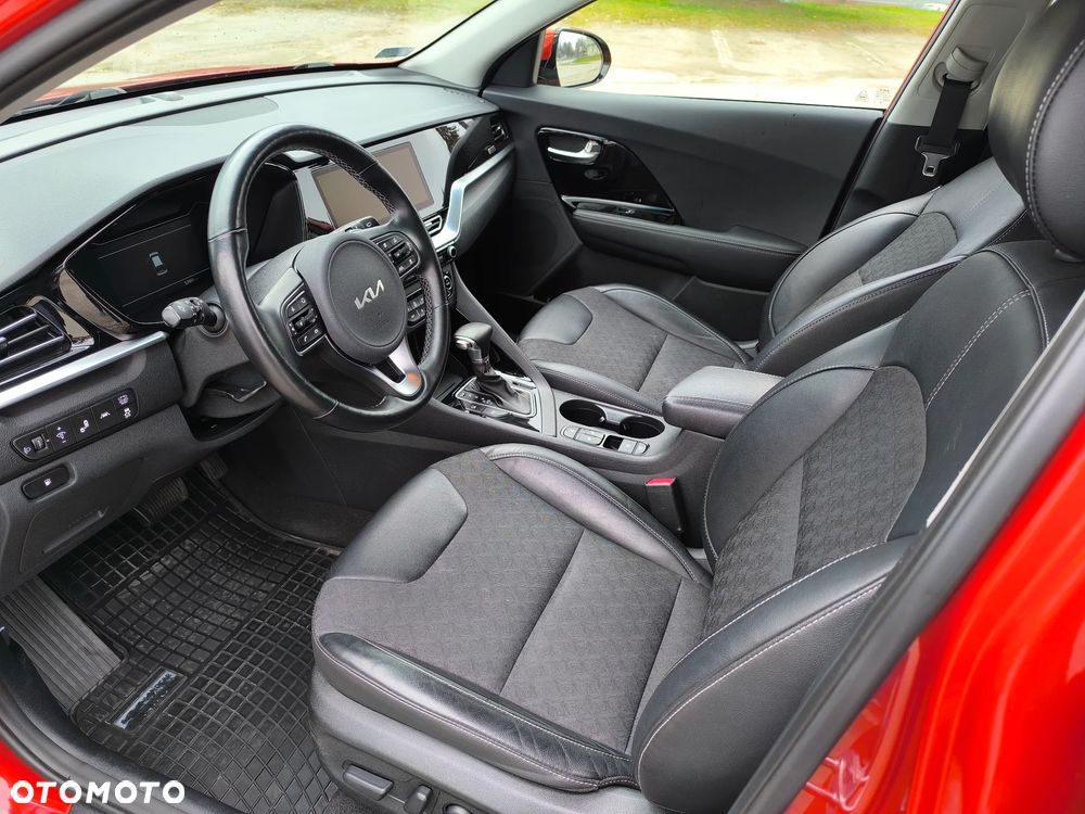 Kia Niro 1.6 GDI Hybrid L Business Line - 18