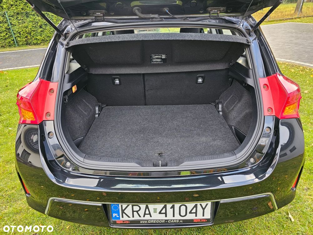 Toyota Auris 1.4 D-4D Luna - 19