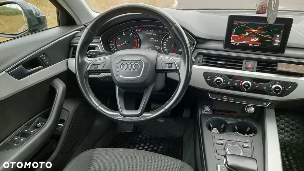 Audi A4 Limousine 2.0 TDI S tronic - 13