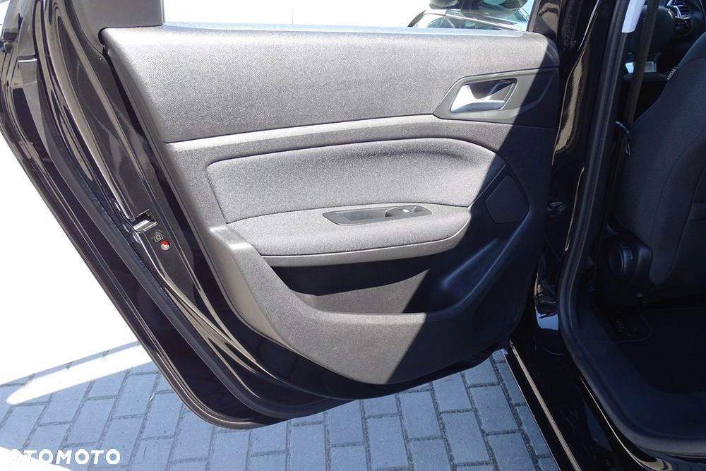 Peugeot 308 BlueHDi FAP 130 EAT8 Stop & Start GT Pack - 26