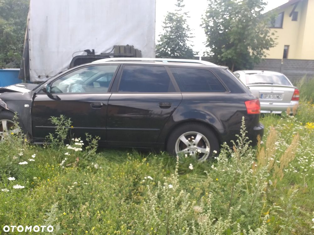 Auto na części - Audi A4 B7 Avant diesel Silnik Skrzynia Drzwi Maska Klapa Błotnik Zderzak Lampa Szyba Klamka Lusterko Deska Kokpit - 1