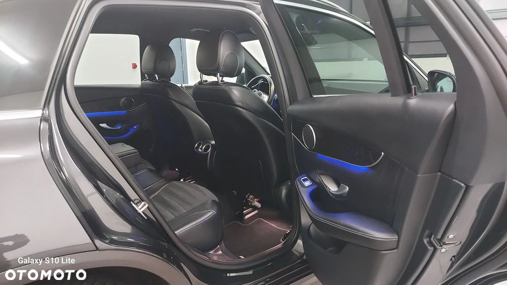 Mercedes-Benz GLC 300 de 4Matic 9G-TRONIC AMG Line Plus - 7