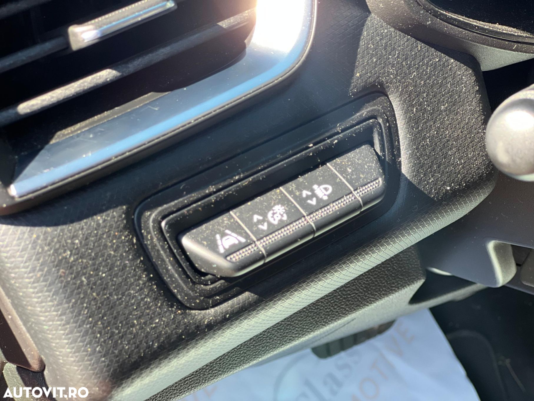 Renault Clio - 10