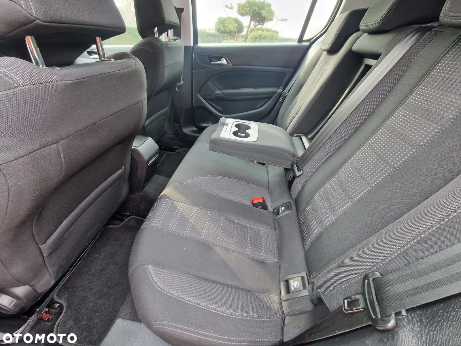 Peugeot 308 1.6 BlueHDi Business Line S&S - 18