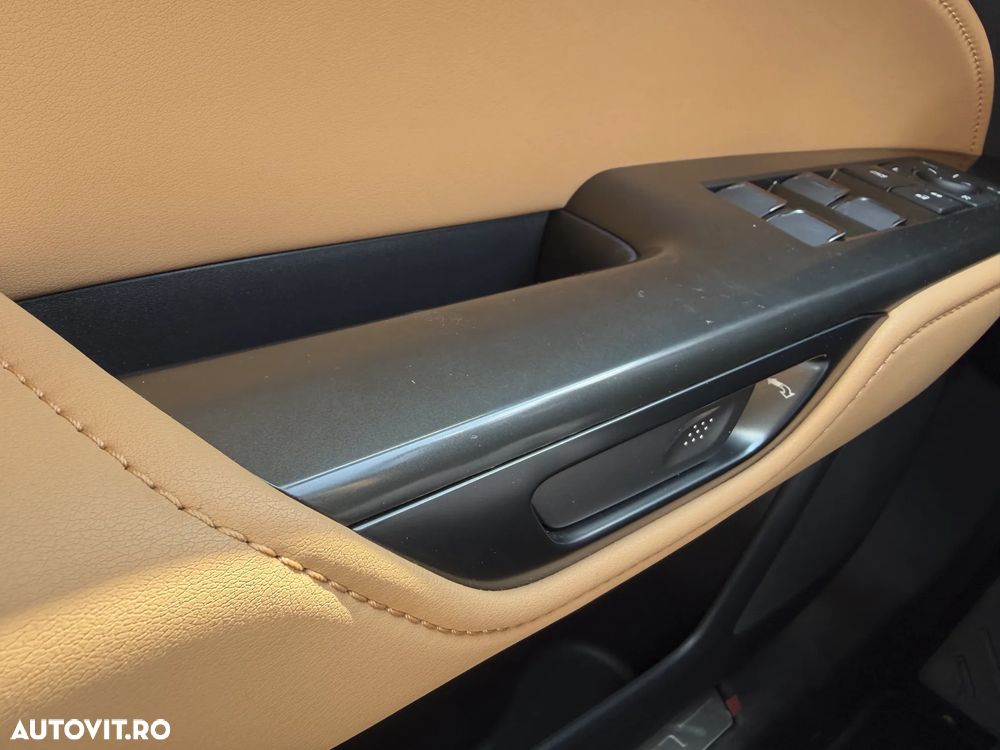 Lexus Seria NX 350h AWD 2.5 TNGA HV 25H CVT Executive - 23