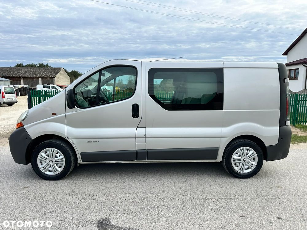 Renault Trafic - 2