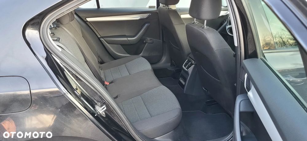 Skoda Octavia 1.6 TDI DPF Active - 20