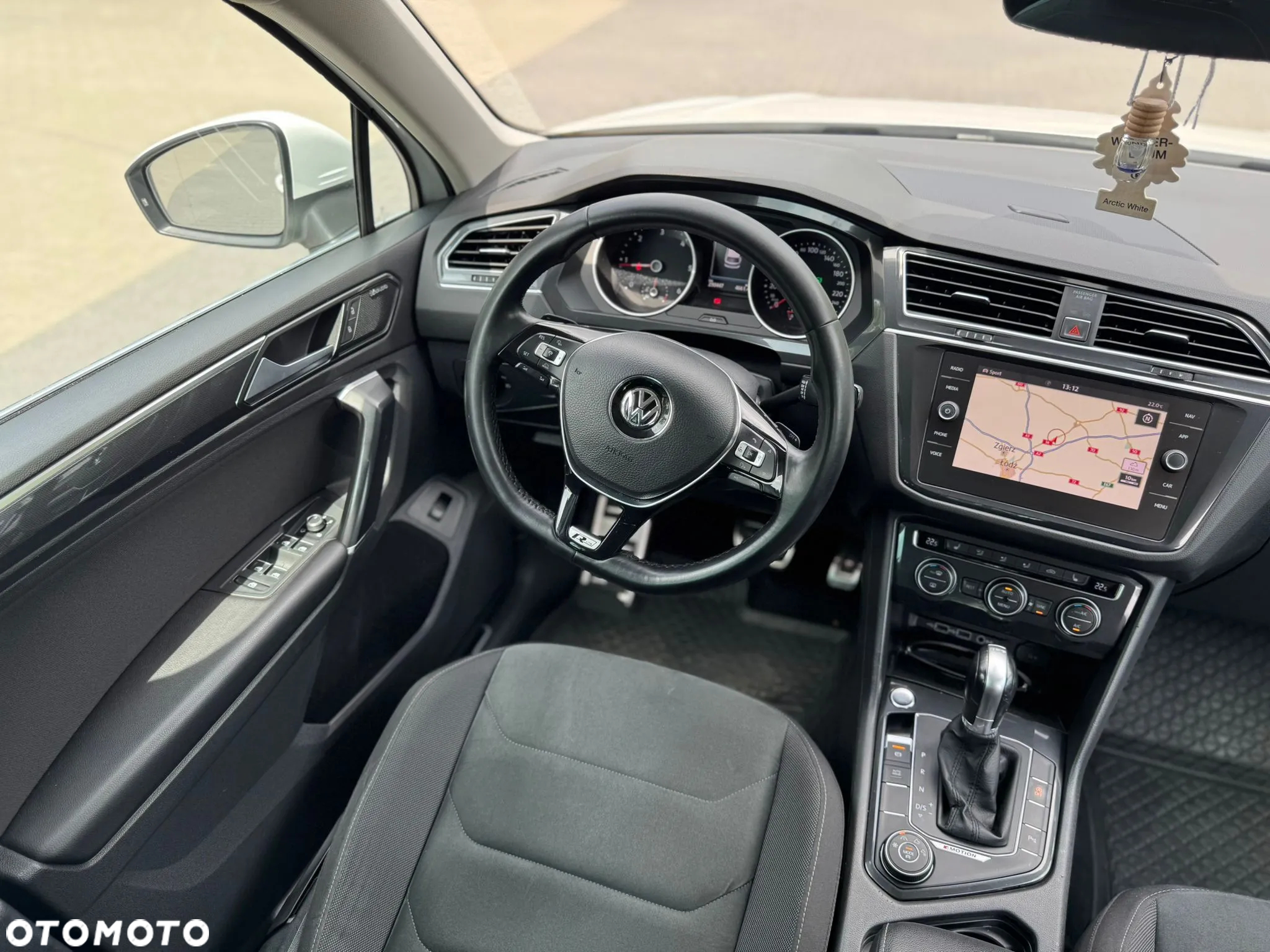 Volkswagen Tiguan 2.0 TDI SCR 4MOTION DSG Highline - 18
