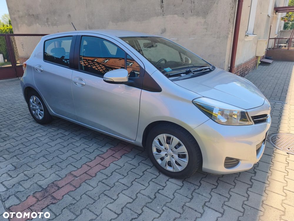 Toyota Yaris 1.33 Luna - 3