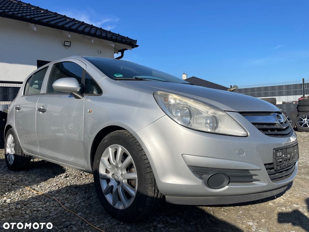Opel Corsa 1.4 16V Edition - 2