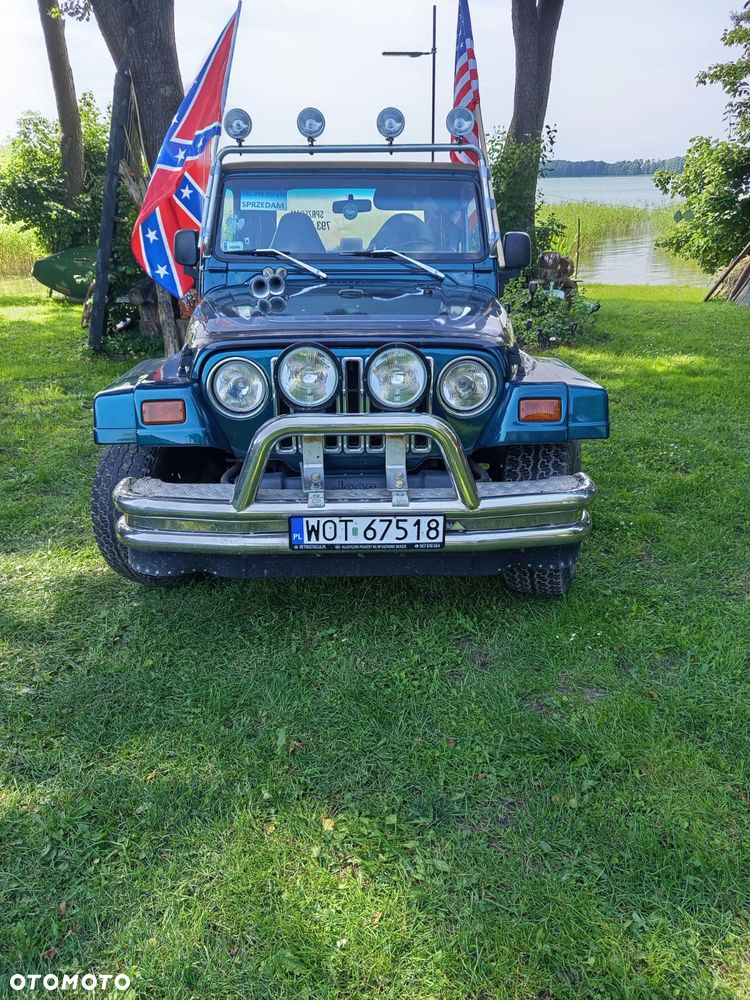 Jeep Wrangler - 34