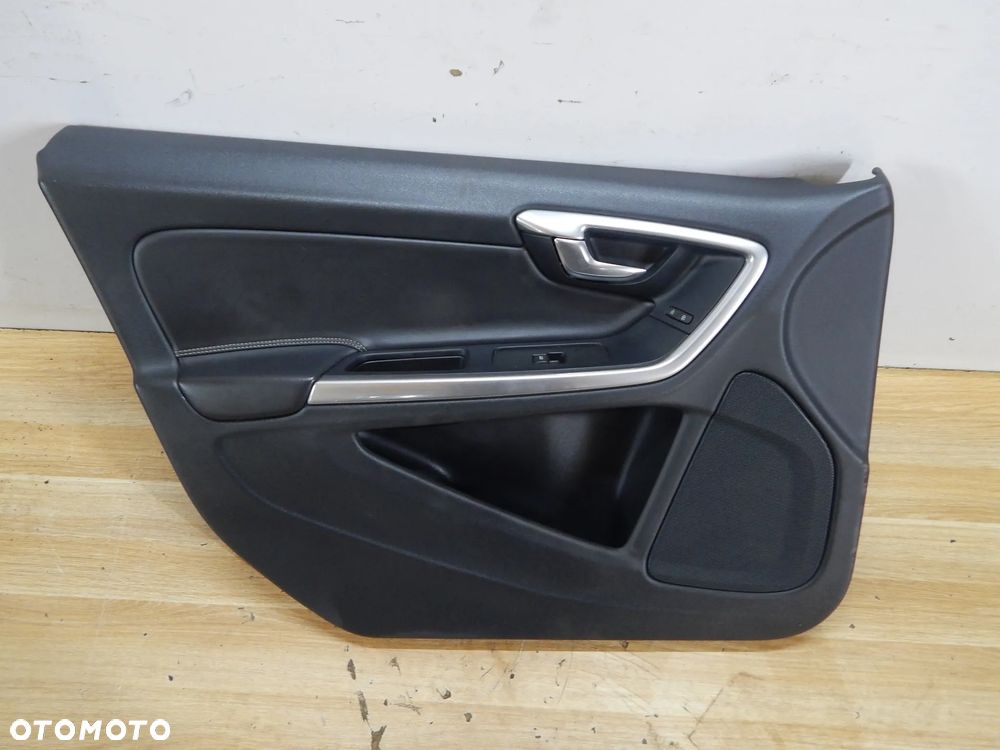Boczek osłona tapicerka skóra drzwi lewy przód Volvo V60 II S60 10-18 Łuków części - 1