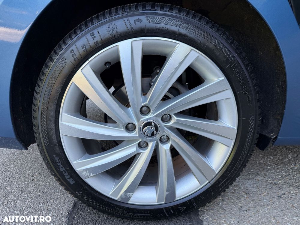 Skoda Octavia 2.0 TDI DSG Exclusive Plus - 14