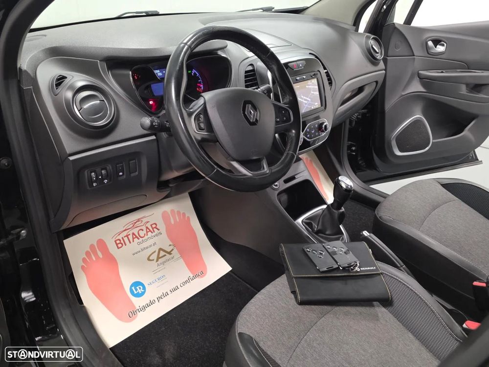 Renault Captur - 28