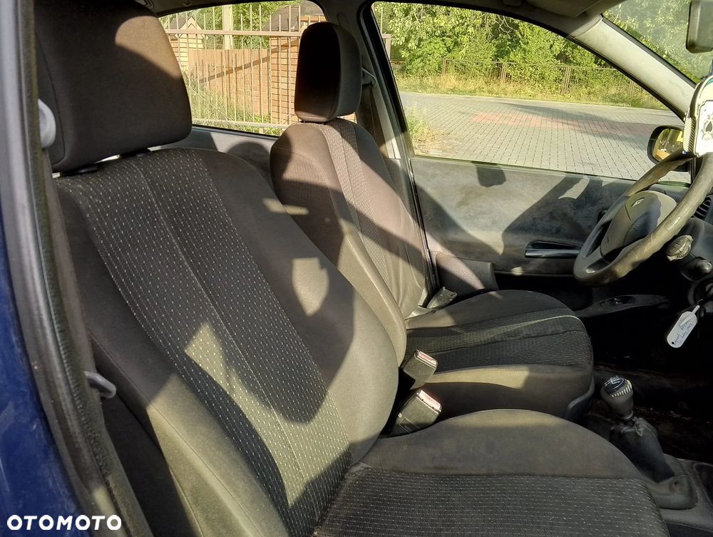 Renault Megane I FL (99-02.) 1.6 B 107KM. Silnik K4M700 Skrzynia JB3953  lakier OV460 - BLUE KING BC.Cały na części. GWARANCJA !!!  Przód Tył Zestaw Komplet Drzwi Klapa Zderzak Błotnik Maska Grill Atrapa Szyba Pas Lampa Lusterko Boczki Fotel Kanapa Kokpit Deska Rozdzielcza Przełącznik Włącznik Sterownik Przewody Wiązka Instalacja Moduł Komputer Czujnik Listwa Pompa Alternator Wtryski Głowica Rozrusznik Kompresor Sprzęgło Dwumas Silnik Skrzynia ABS Klimatyzacji Paliwa Wspomagania Kolektor Turbina Przepustnica Zawór Chłodnica Koło Hak Belka Sanki Zawieszenie Mcpherson Półoś Amortyzator Wydech Tłumik Zacisk Most - 12