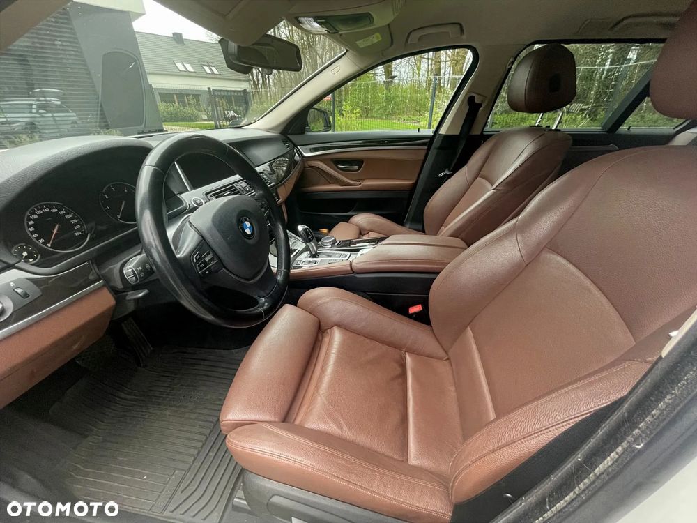 BMW Seria 5 520d xDrive Luxury Line - 21
