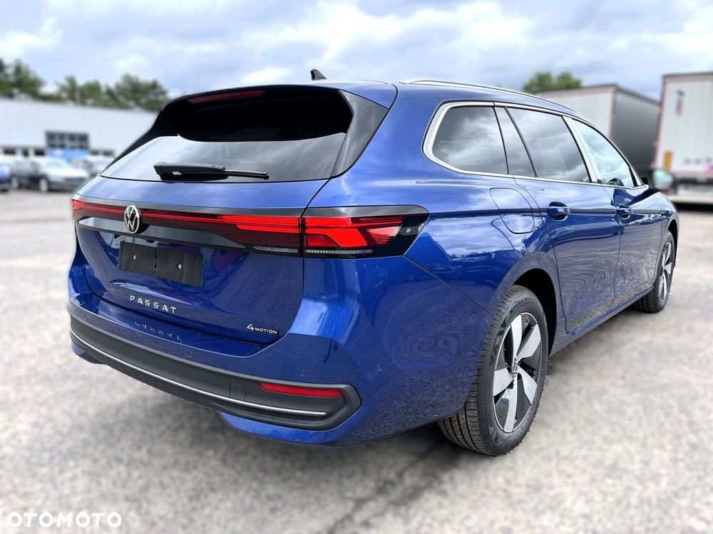 Volkswagen Passat Variant 2.0 TDI SCR 4Mot Business Plus DSG - 35