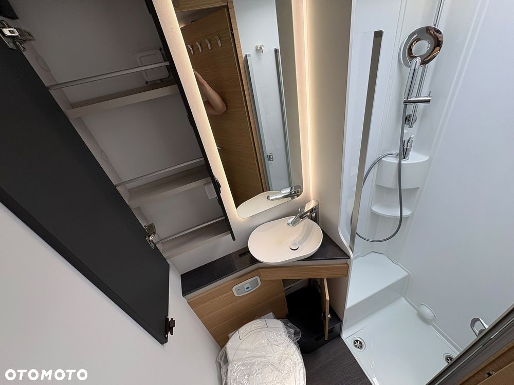 Adria Coral XL 660 SL - 25