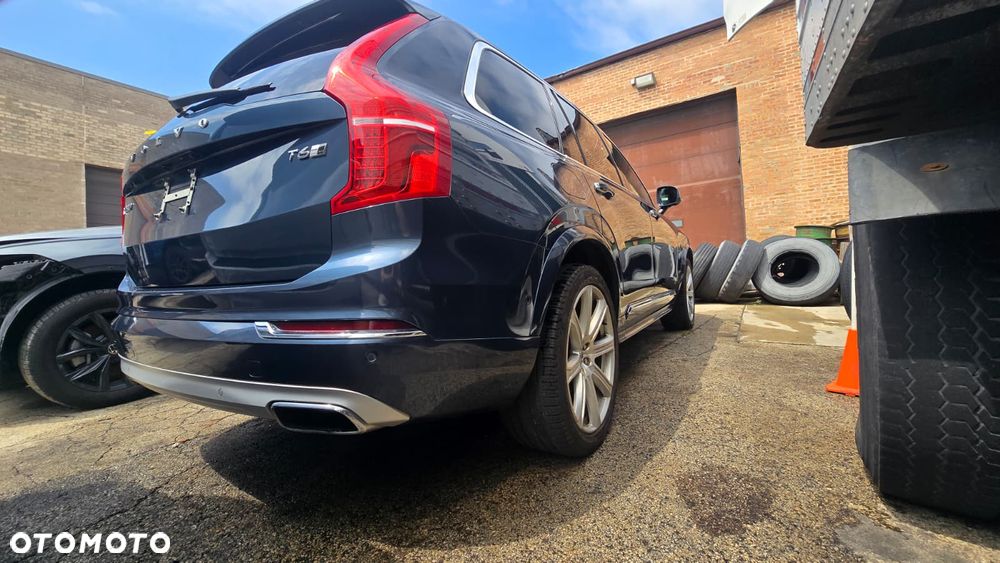 Volvo XC 90 - 28