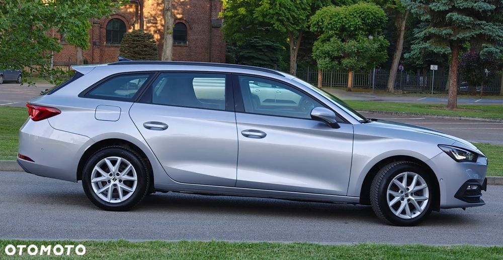 Seat Leon Sportstourer 2.0 TDI DSG Xcellence Plus - 4