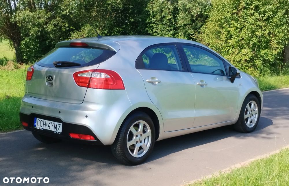 Kia Rio 1.2 Edition 7 - 4
