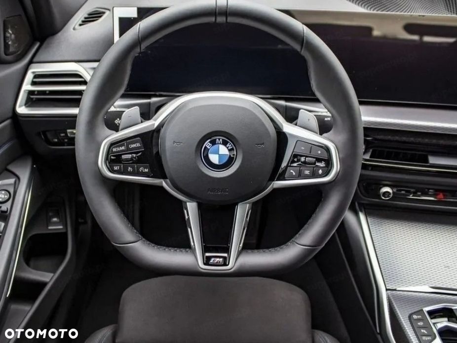 BMW Seria 3 320i xDrive M Sport - 12
