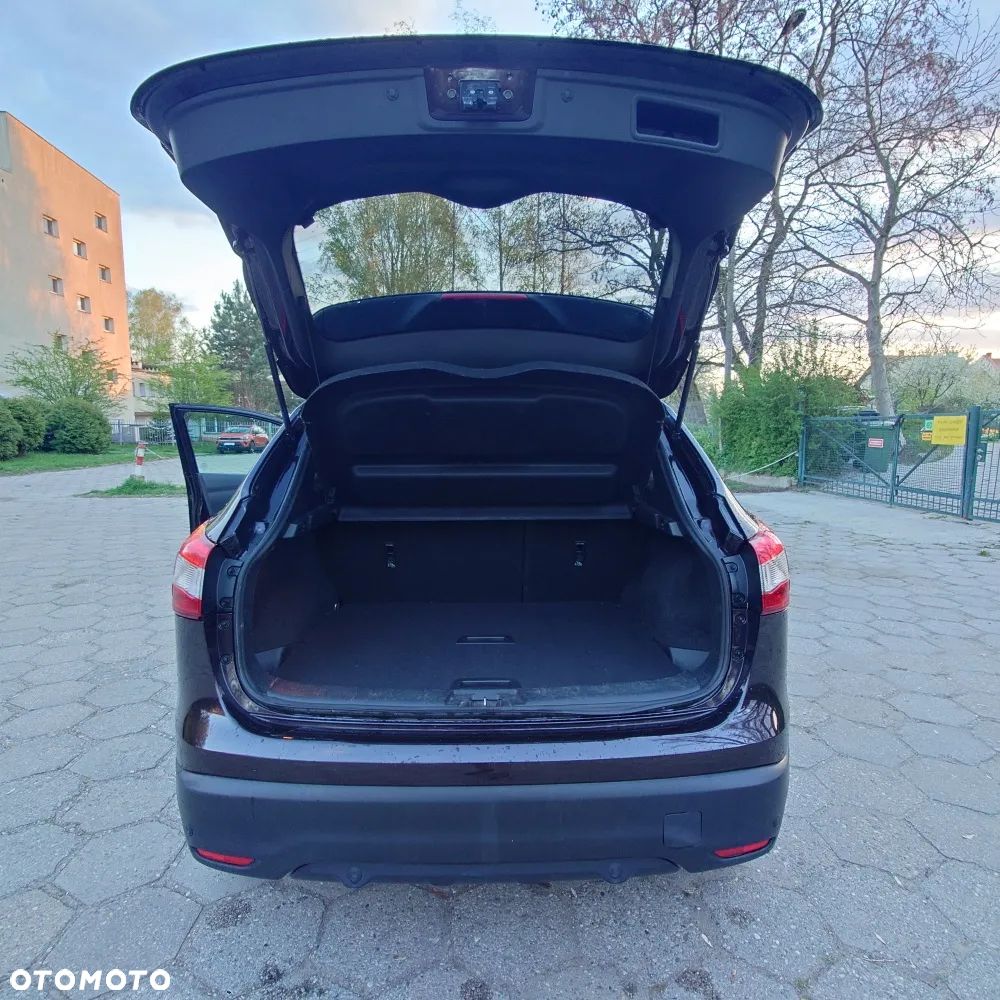 Nissan Qashqai 1.6 DCi N-Connecta - 11
