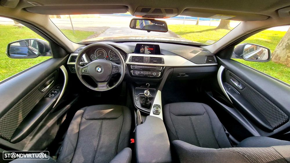 BMW 320 d Efficient Dynamics Edition - 10