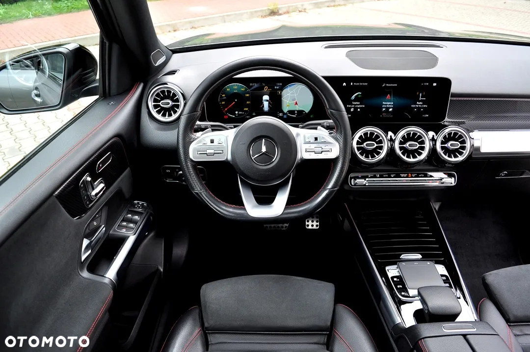Mercedes-Benz GLB 200 d AMG Line 8G-DCT - 24