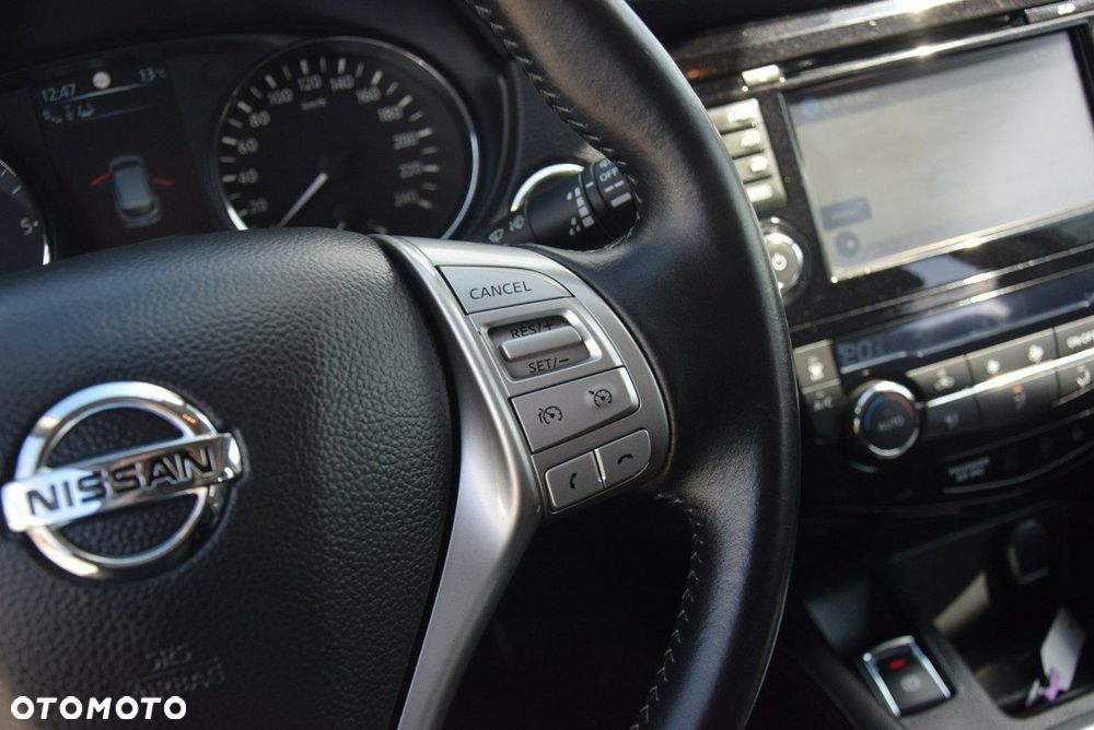 Nissan Qashqai 1.6 dCi 4x4 360 S&S - 37