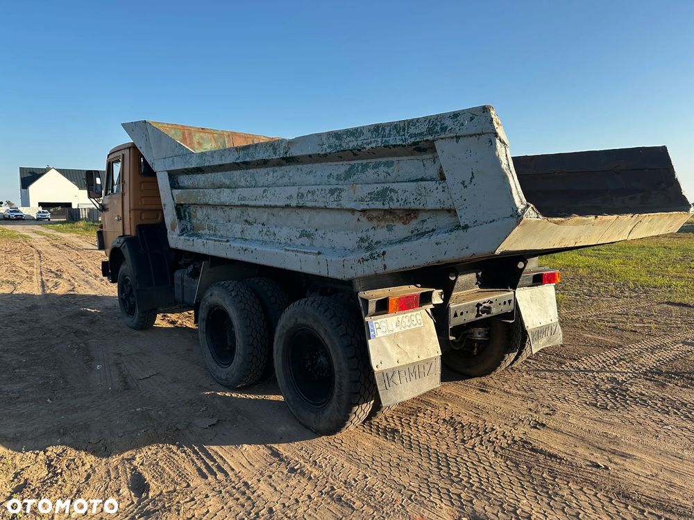 Kamaz Wywrotka specjalny - 3