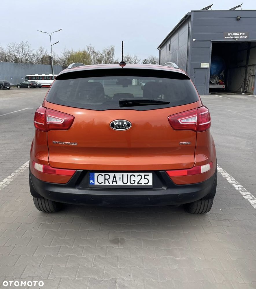 Kia Sportage 2.0 CRDI 4WD Automatik Spirit - 7