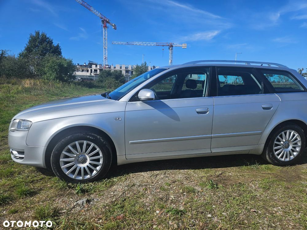Audi A4 Avant - 1