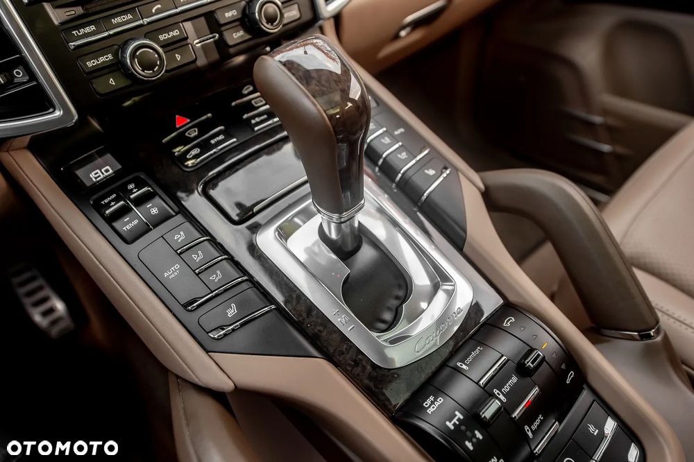 Porsche Cayenne S Tiptronic S - 28